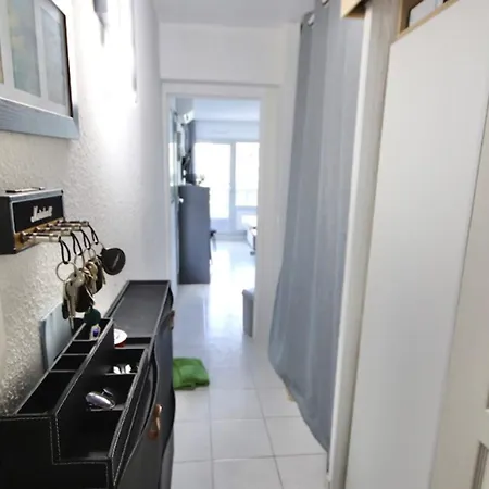 Apartmán Bright Cocoon With Pool Near The Sea Antibes